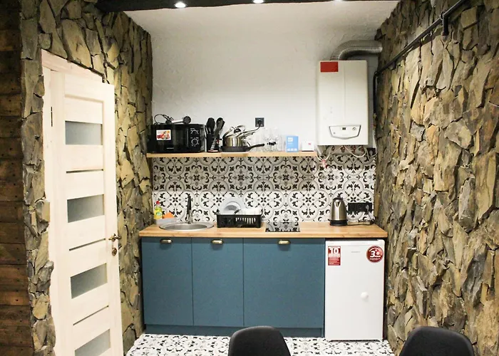 Apartamento затишна в центрі з власним двориком